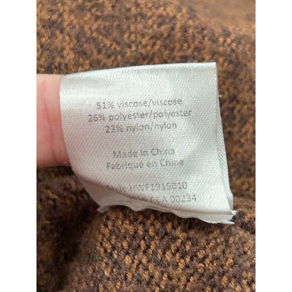 Halston Women's Brown Turtleneck Heathered Poncho Style Sweater Size XL - Picture 8 of 11